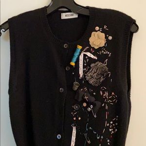 Black Moschino sleeveless sweater